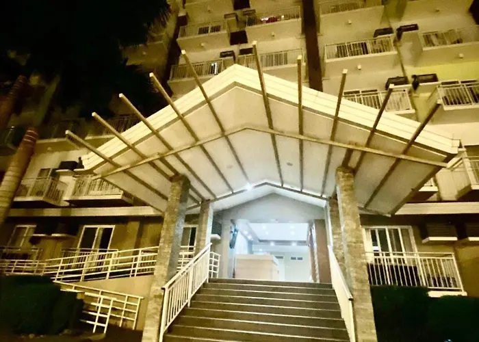 Eunice Place Apartment *